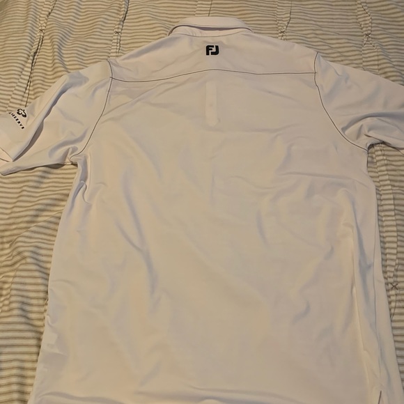 Footjoy golf shirt athletic fit - Picture 4 of 4